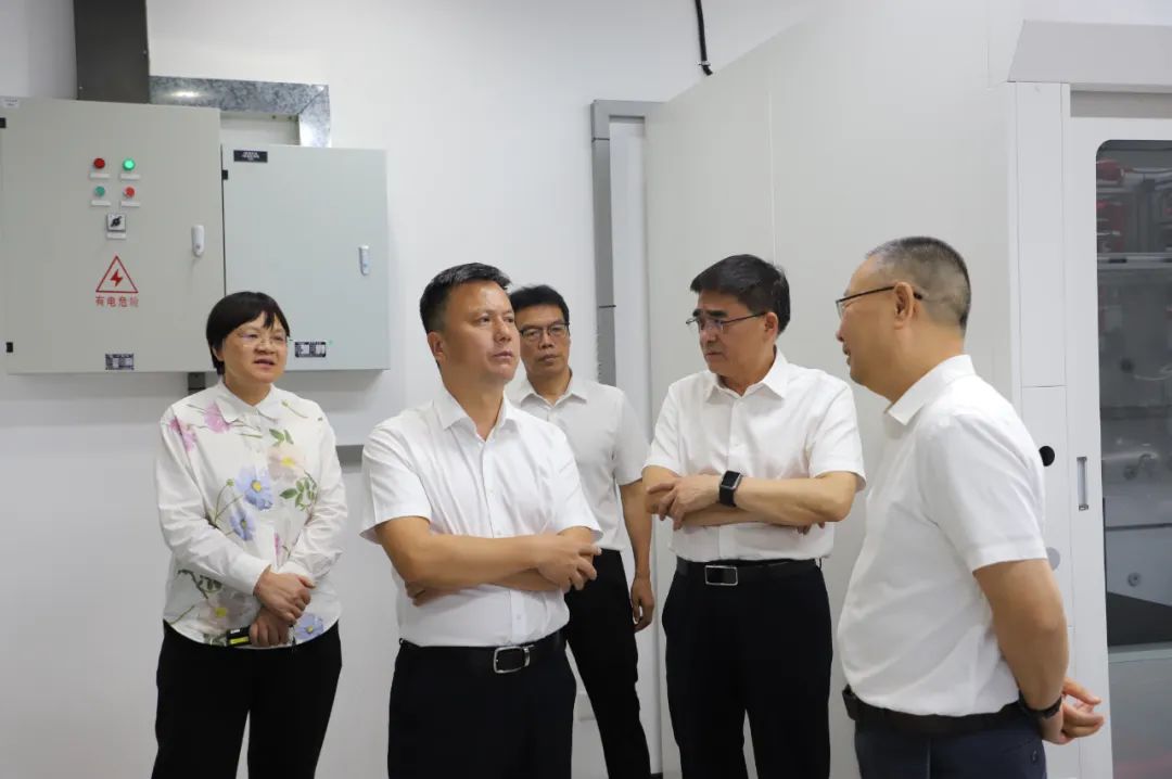 四川省科技廳黨組書(shū)記、廳長(zhǎng)吳群剛調(diào)研天府永興實(shí)驗(yàn)室